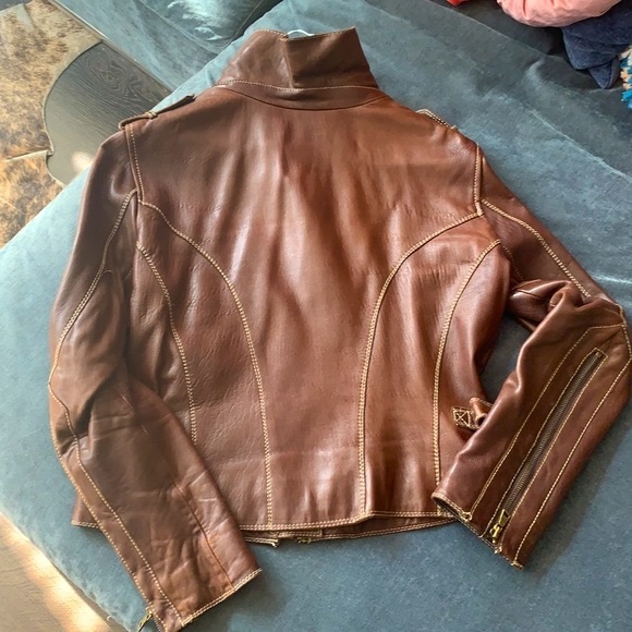 Andrew Marc : Brown Leather Jacket - Picture 10 of 12